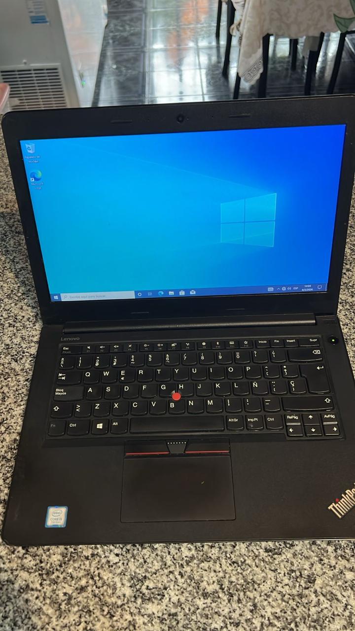 Notebook Lenovo ThinkPad E470 i5 7ma generación 8GB RAM